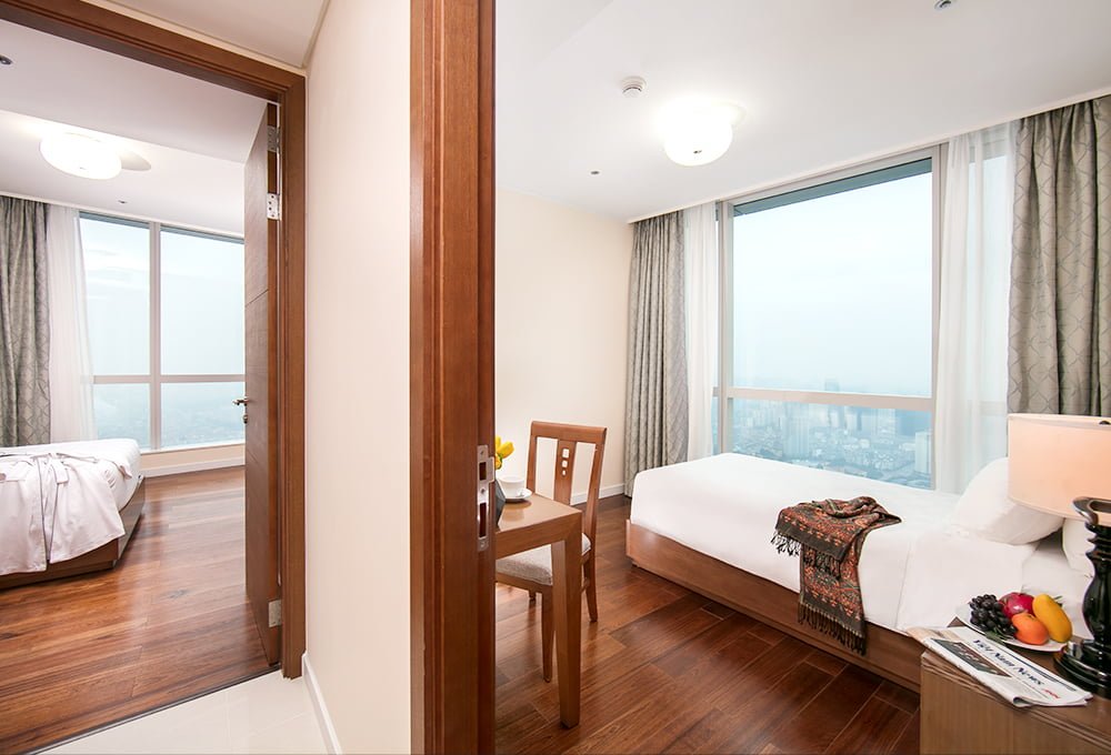 3 BEDROOM