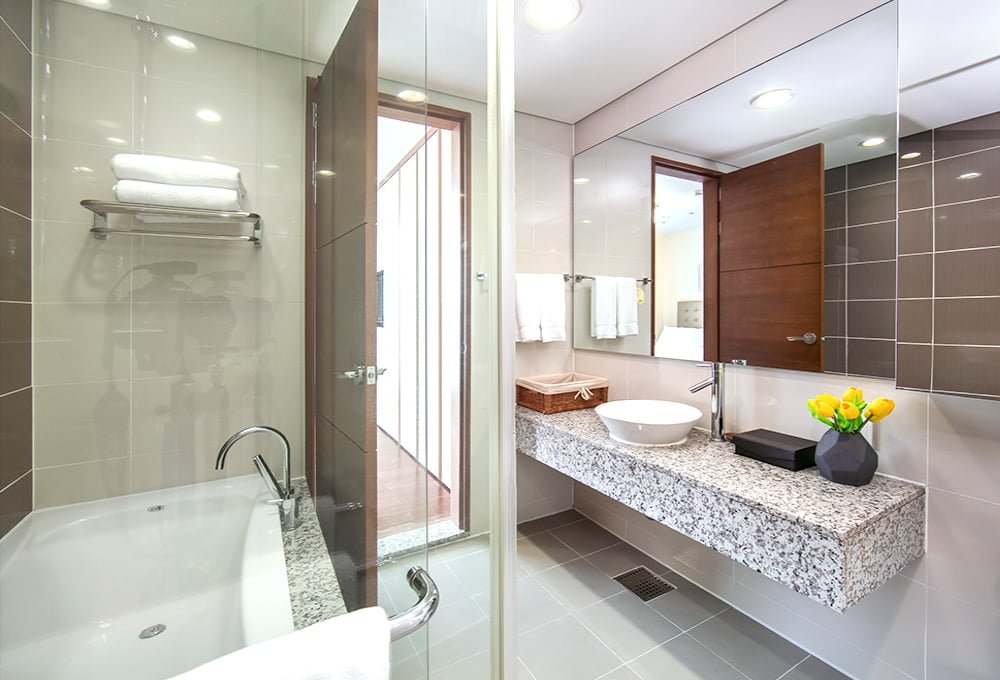 3 BEDROOM